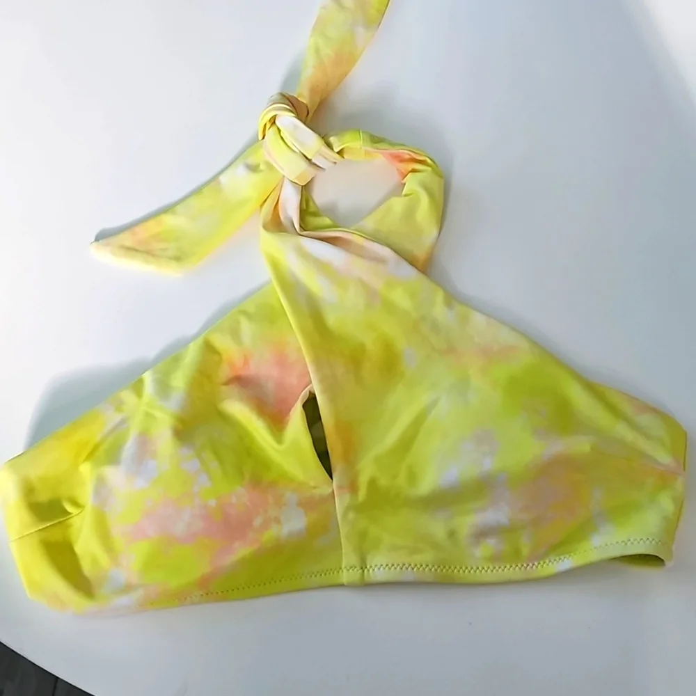 NWT Aerie Cross Over Vibrant Halter Bikini Top